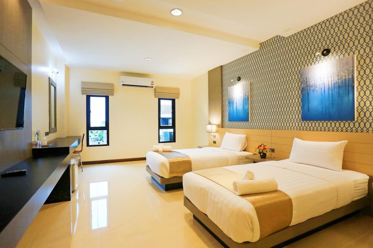 Ibiz Boutique Hotel Nakhon Szi Thammarat Kültér fotó