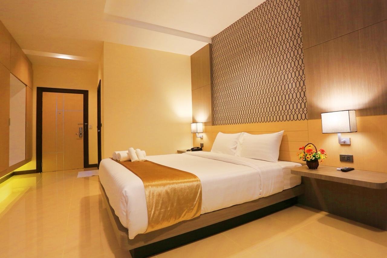 Ibiz Boutique Hotel Nakhon Szi Thammarat Kültér fotó